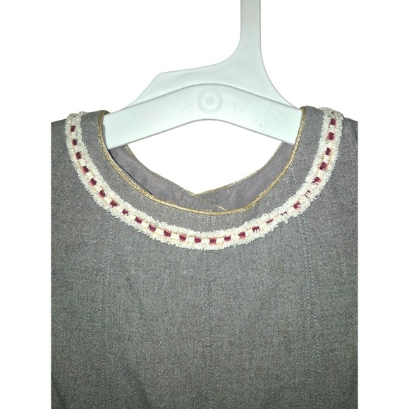 Tahari A-Line Dress Girls 4-5 YO Gray Pleated Embroidered Short Cap Sleeve - Picture 4 of 5